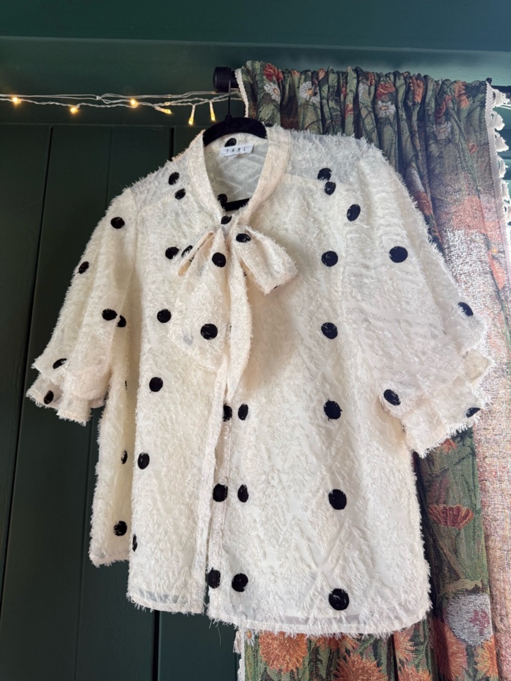 THML Textured Polka Dot Blouse Tie Neck Top Cream Black Size M - Picture 6 of 6